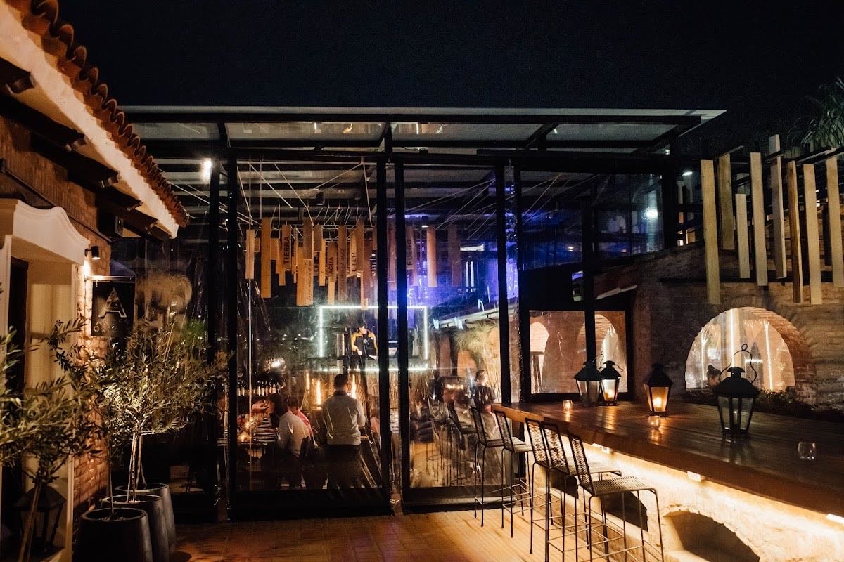 Cinco Elementos Restobar Gauss