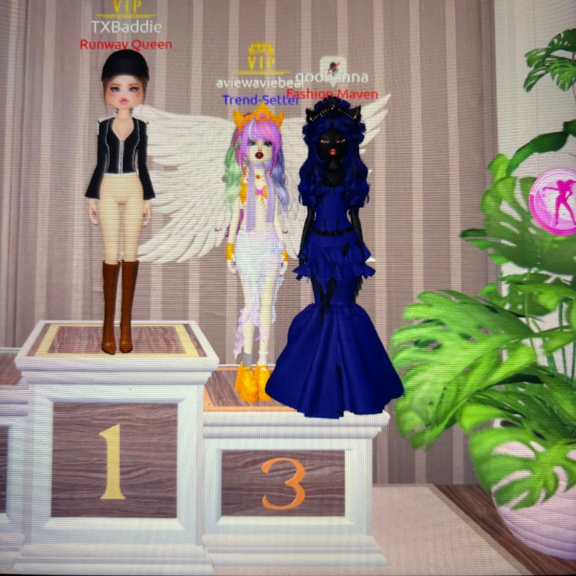 theme: equestrian - princess celestia and nightmare moon