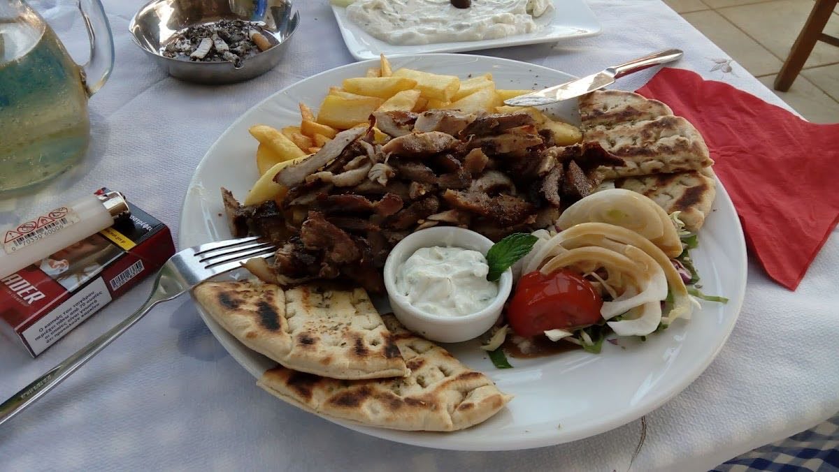 MEZES restaurant