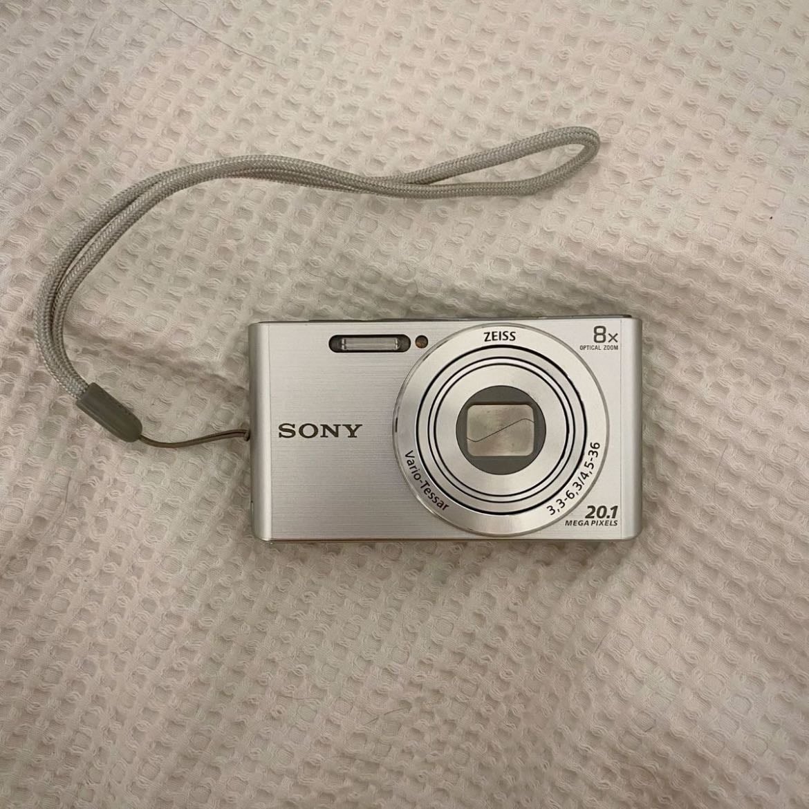 digital camera
