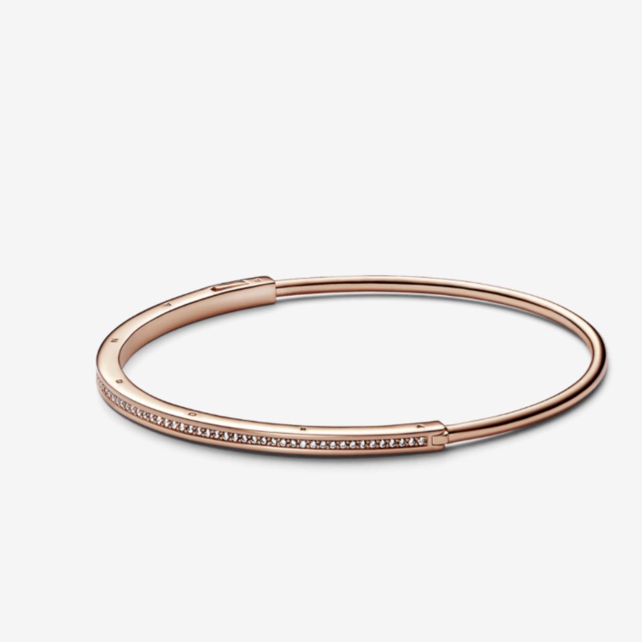 Brazalete rígido I-D Pandora Signature Recubrimiento en Oro Rosa - $5930 Size 16 cm