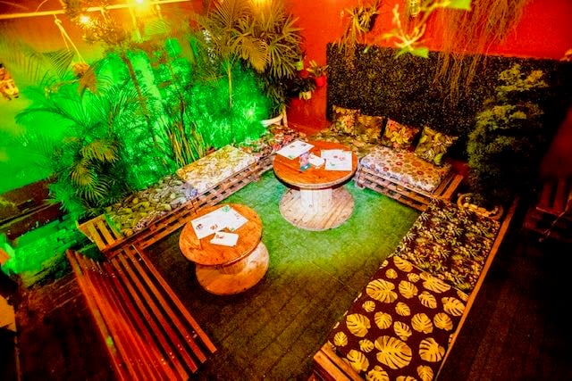 Jungle Garden Pub