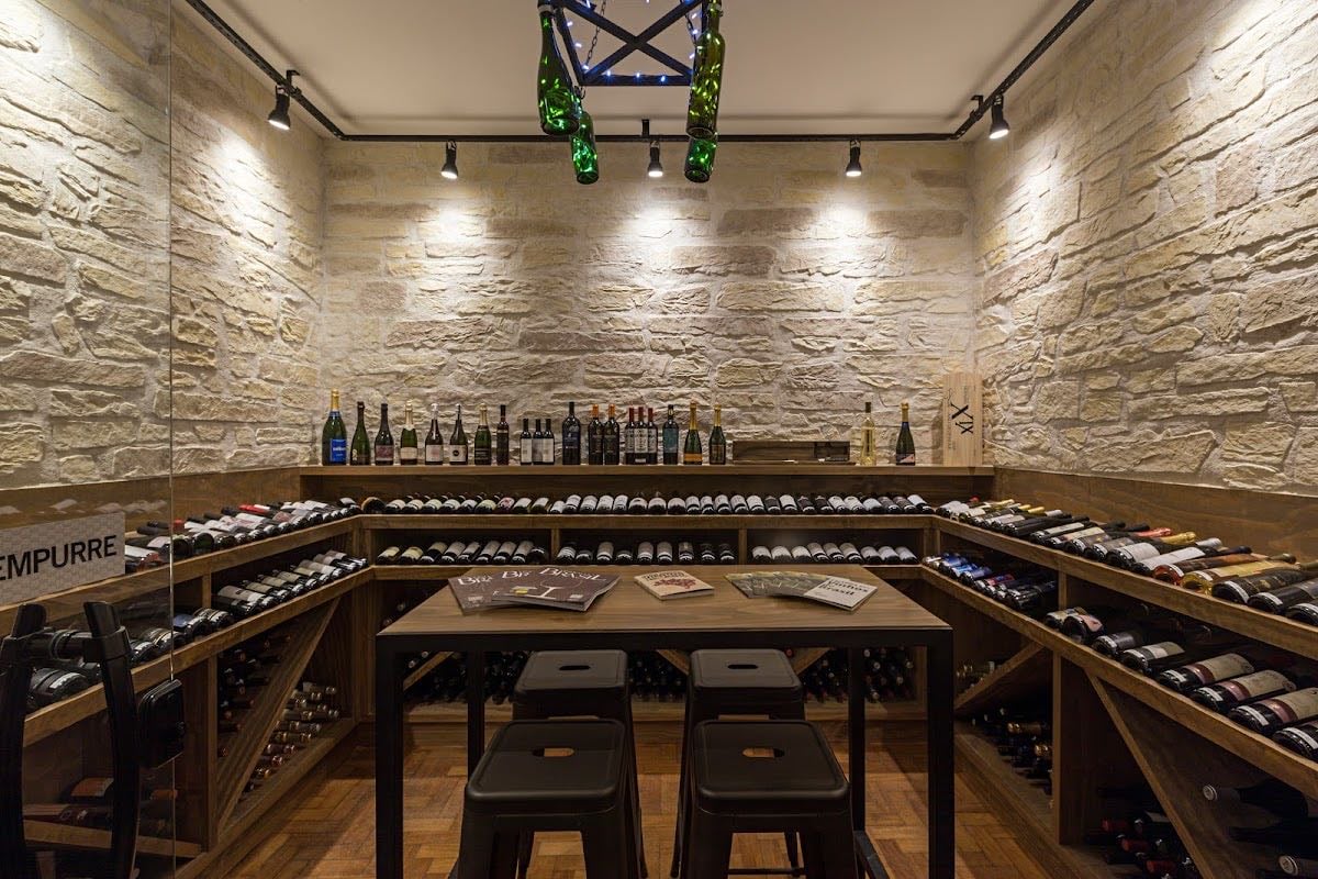 Cave Nacional Comércio de Vinhos Eireli