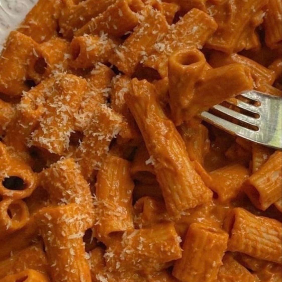 creamy tomato pasta