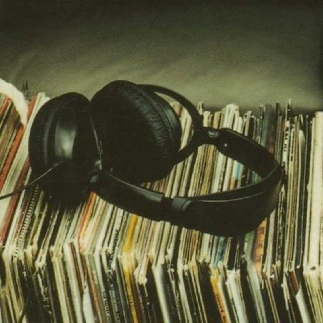 music ✮ ₊˚