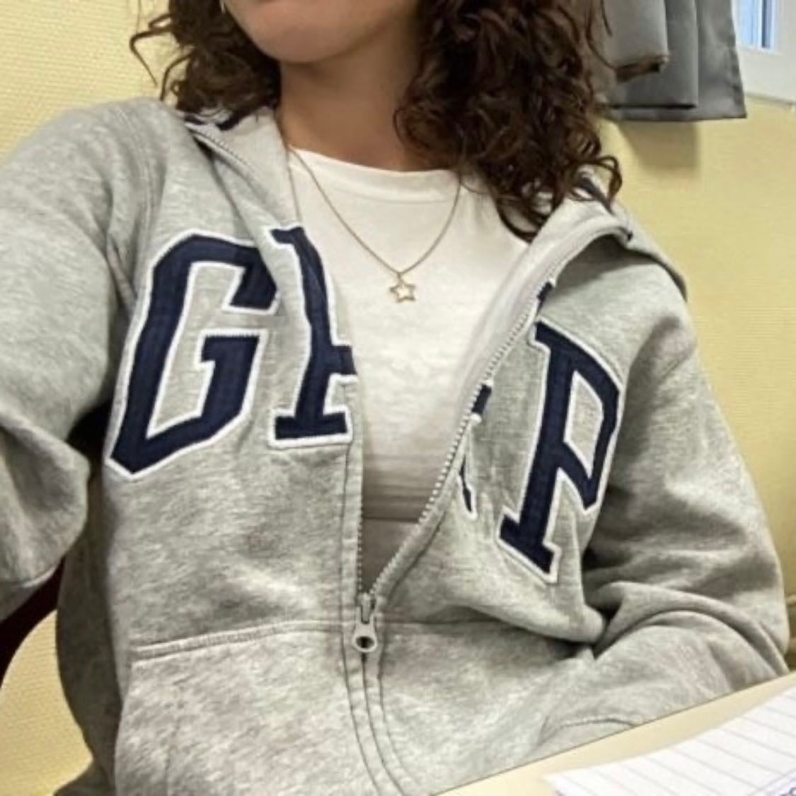 zip up hoodie