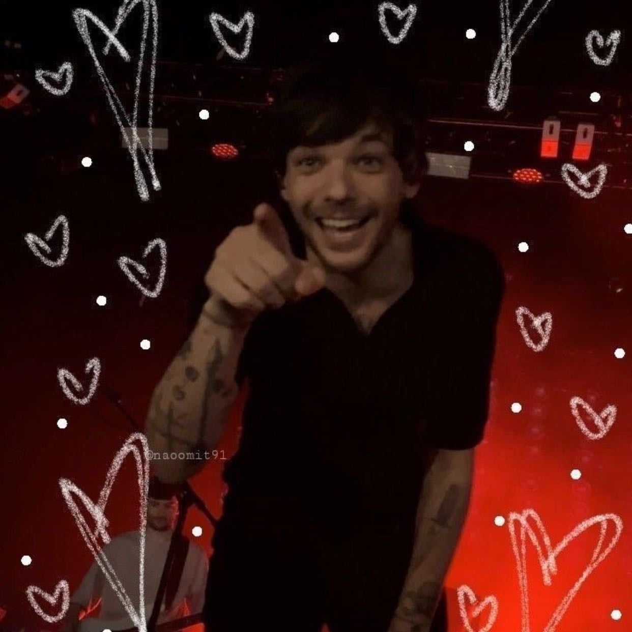 Lou <3 - “Fans always tell me that I’m beautiful, but no one will ever be as beautiful as them”