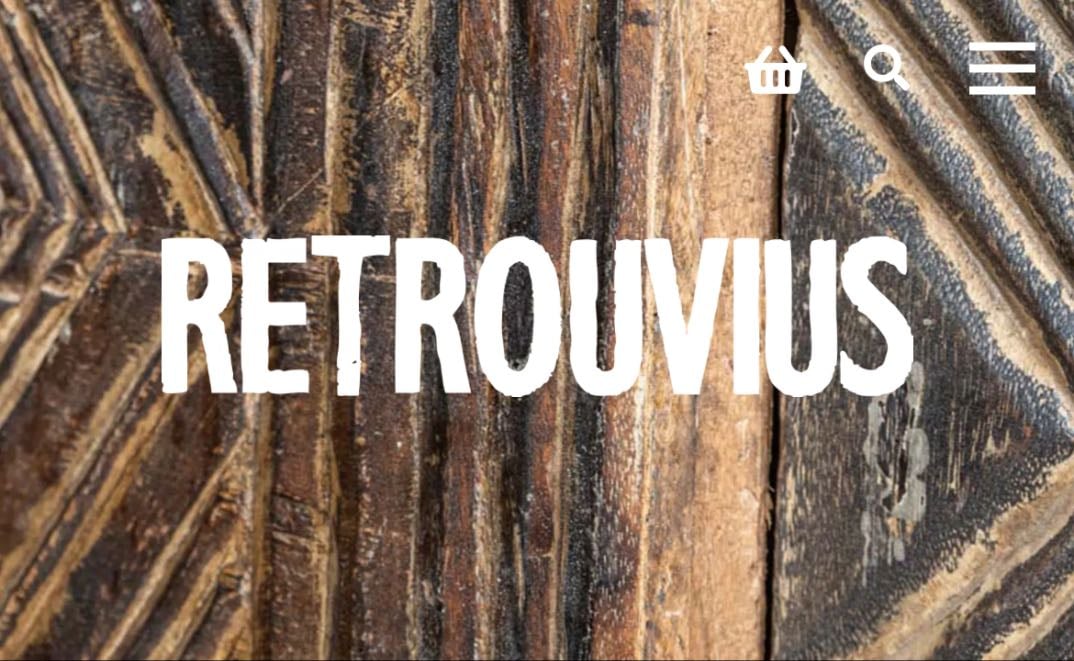 Retrouvius - Adam Hills et Maria Speake