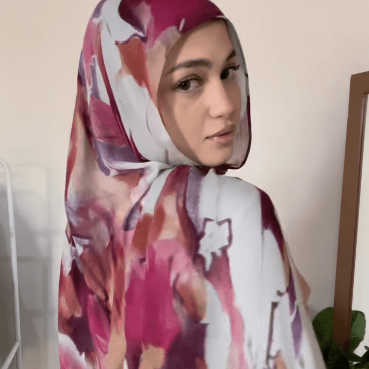 pink print scarf - erwana