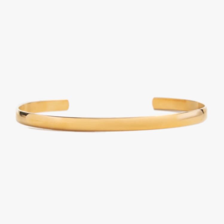 zoe bracelet in gold - velvet instagram