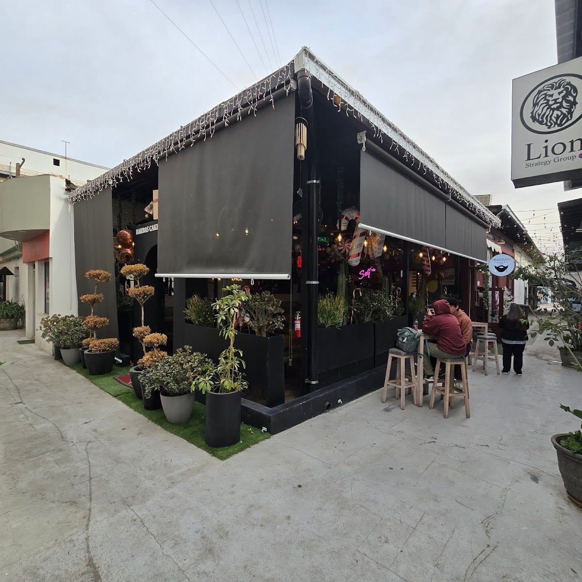 Barbas Cakes and Coffee