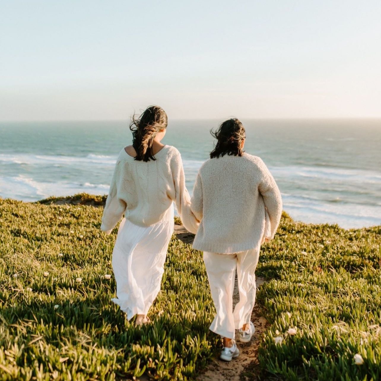 Pasa tiempo con tu mamá 🧋 - Pasa más tiempo con las personas que ames y te hagan sentir bien (en mi caso una es mi mamá) y menos con las que te absorban energía