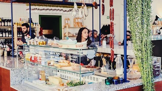 Petit Mercado