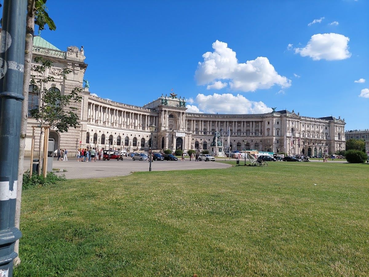 Heldenplatz