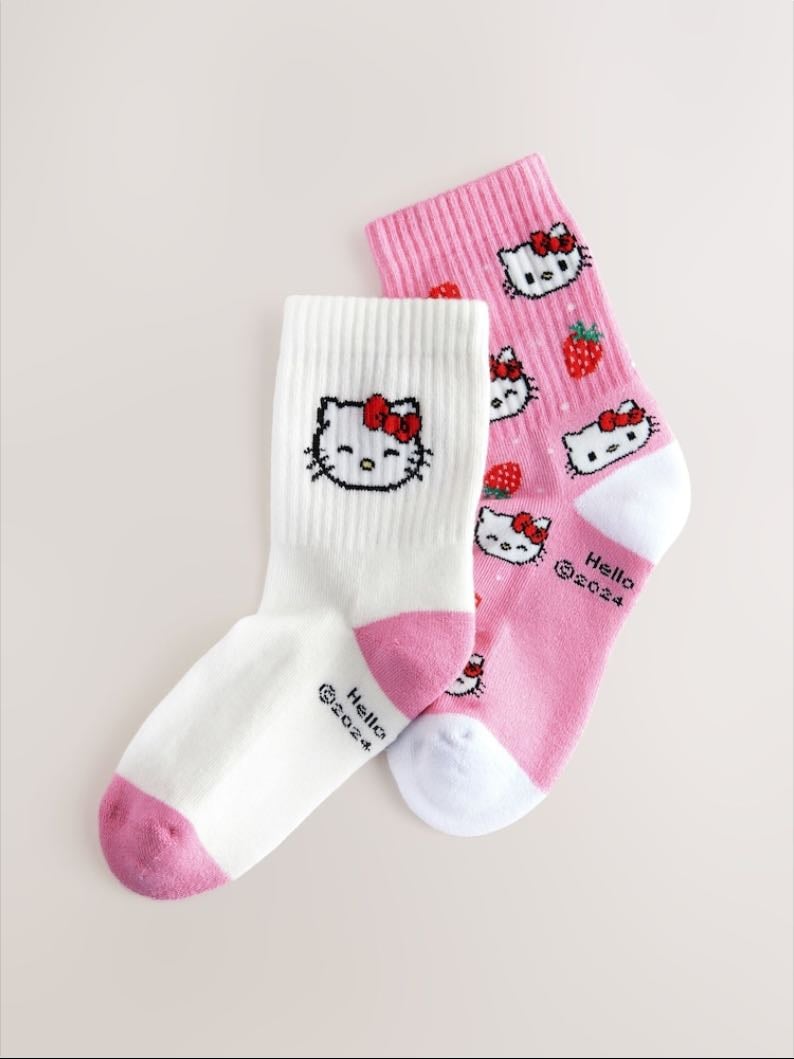 sock battle