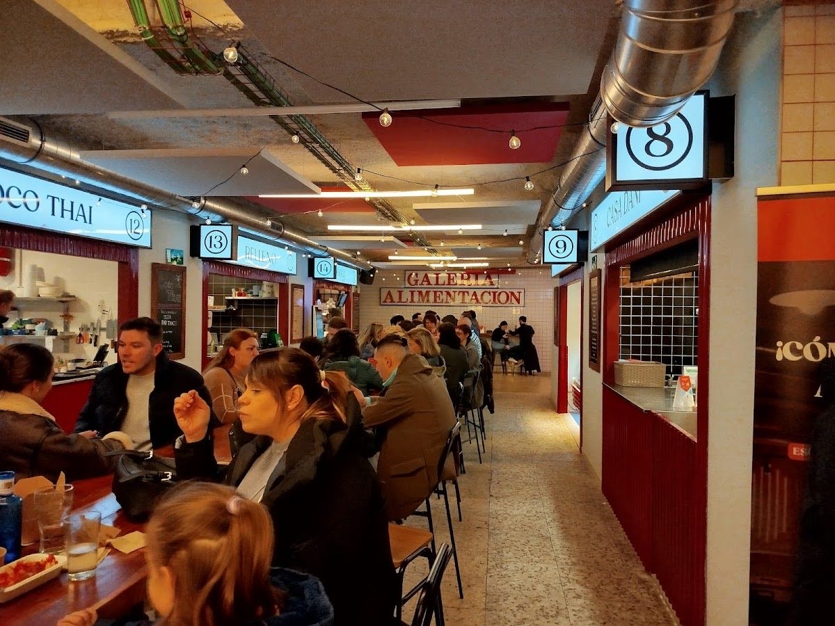 Oguis - Pan con guisos españoles