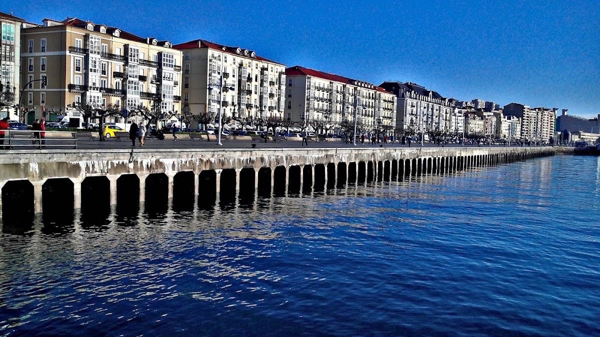 Paseo de Pereda