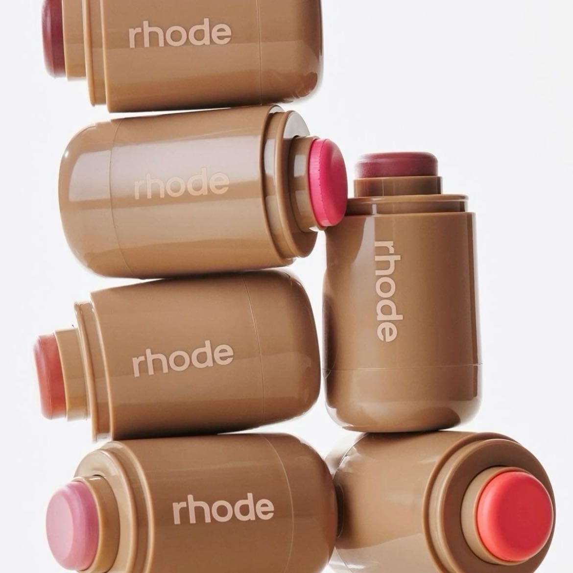 Rhode - pocket blush