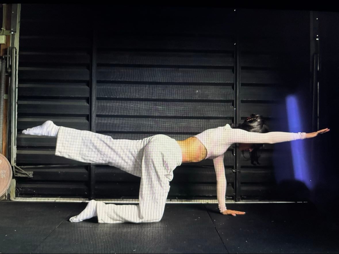 Superman pose - Pour la stabilisations. 2x30sec de chaque coté