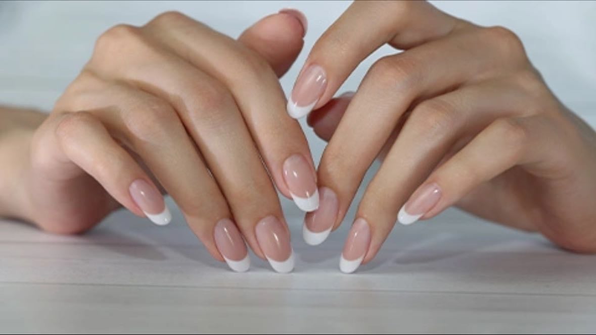 Se faire les ongles