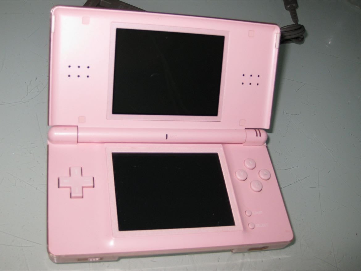 Ds