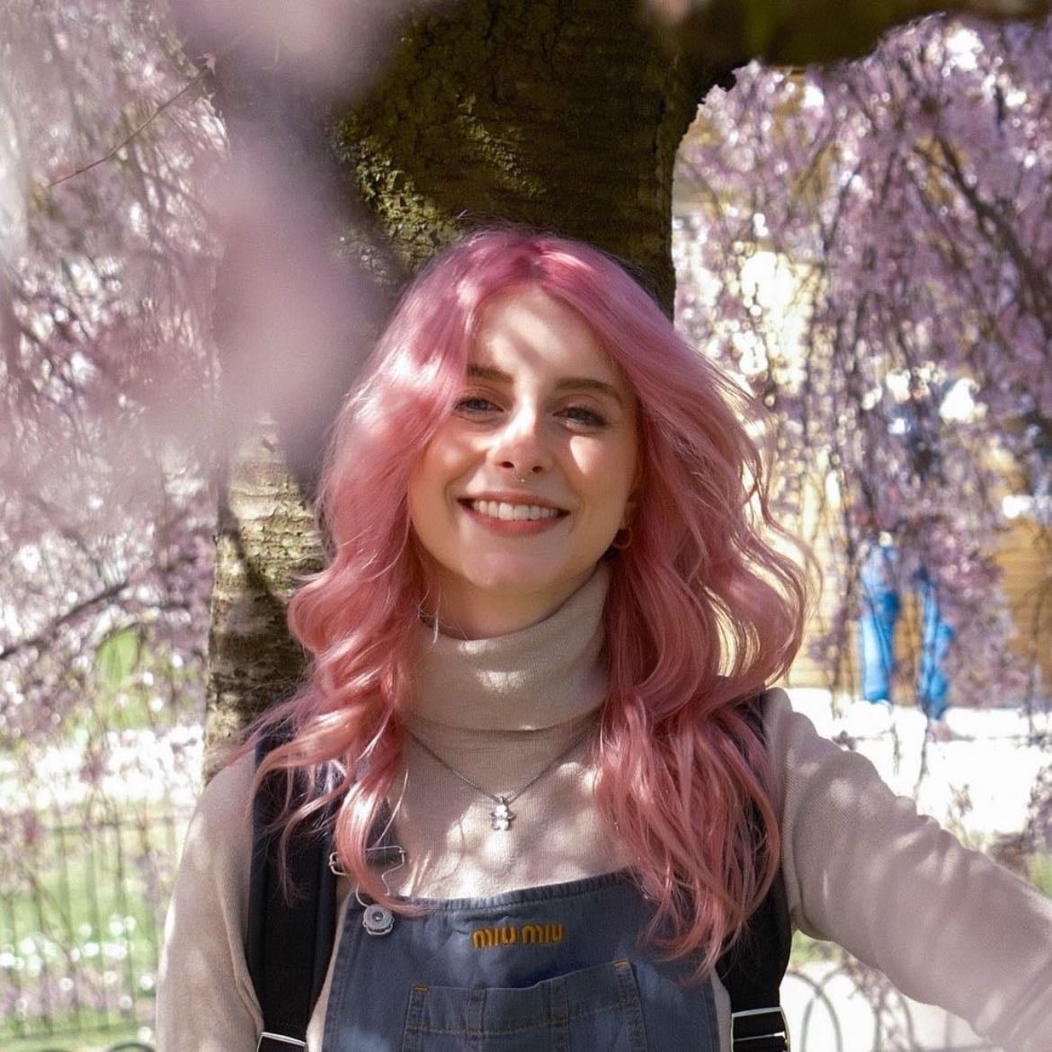 Gabriela Cattuzzo - Streamer