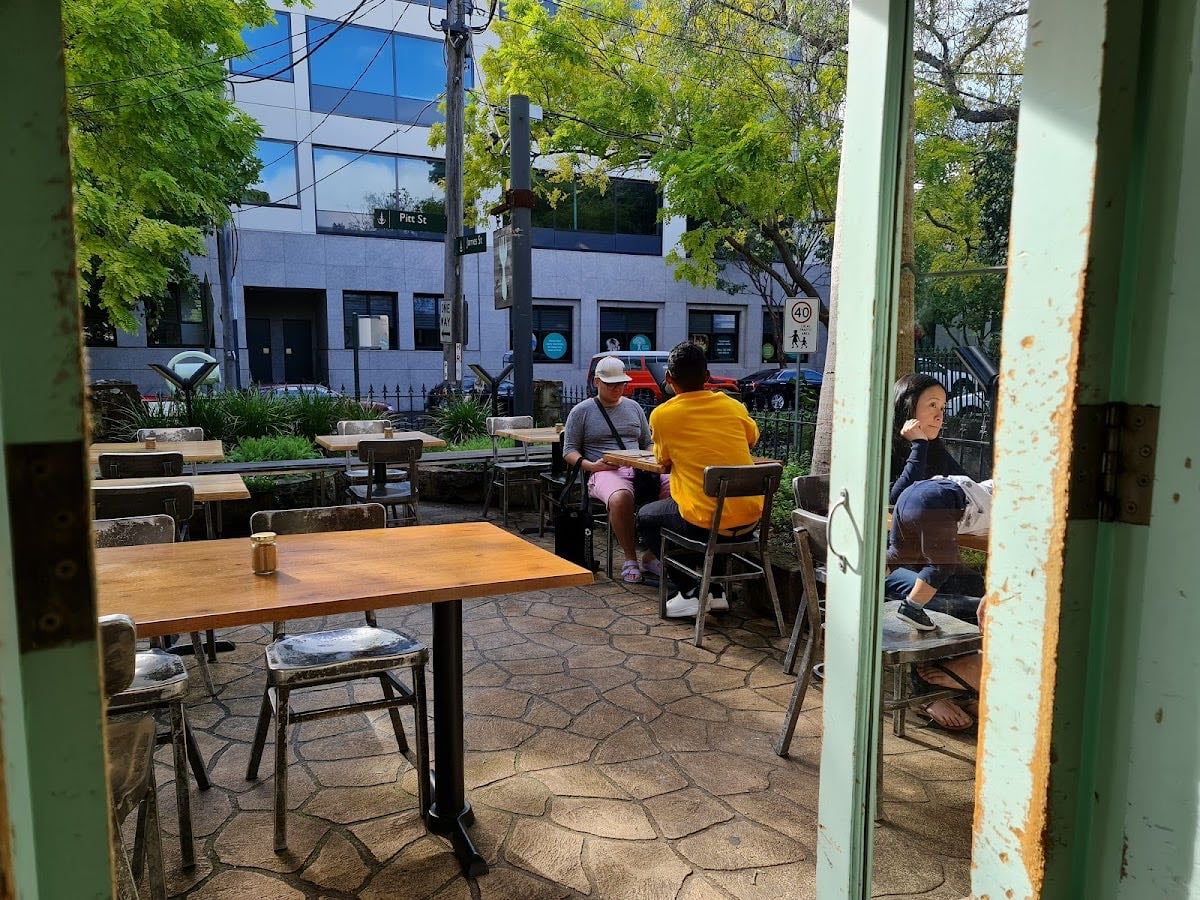 Cafe Oratnek