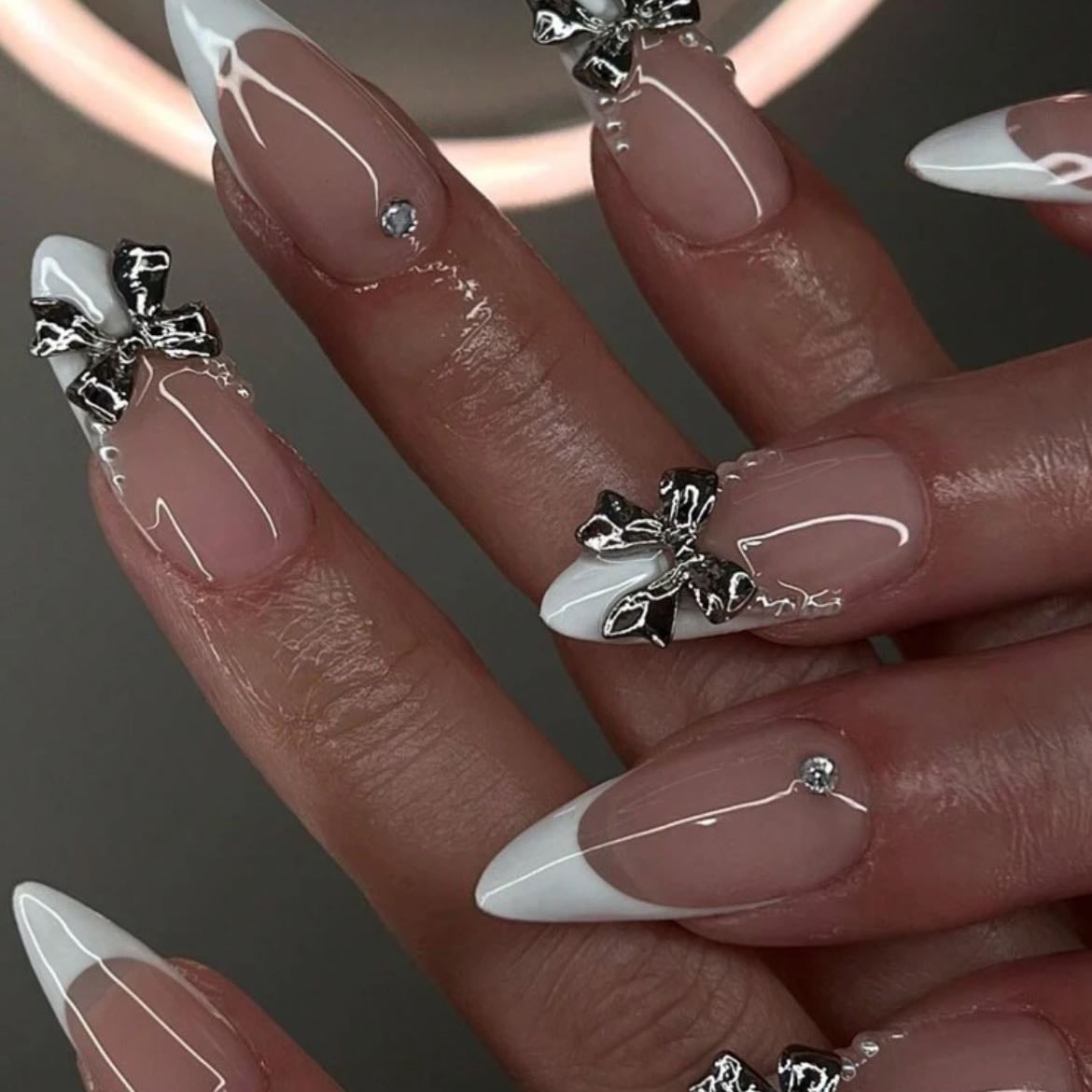 Uñas - precio: 1.693