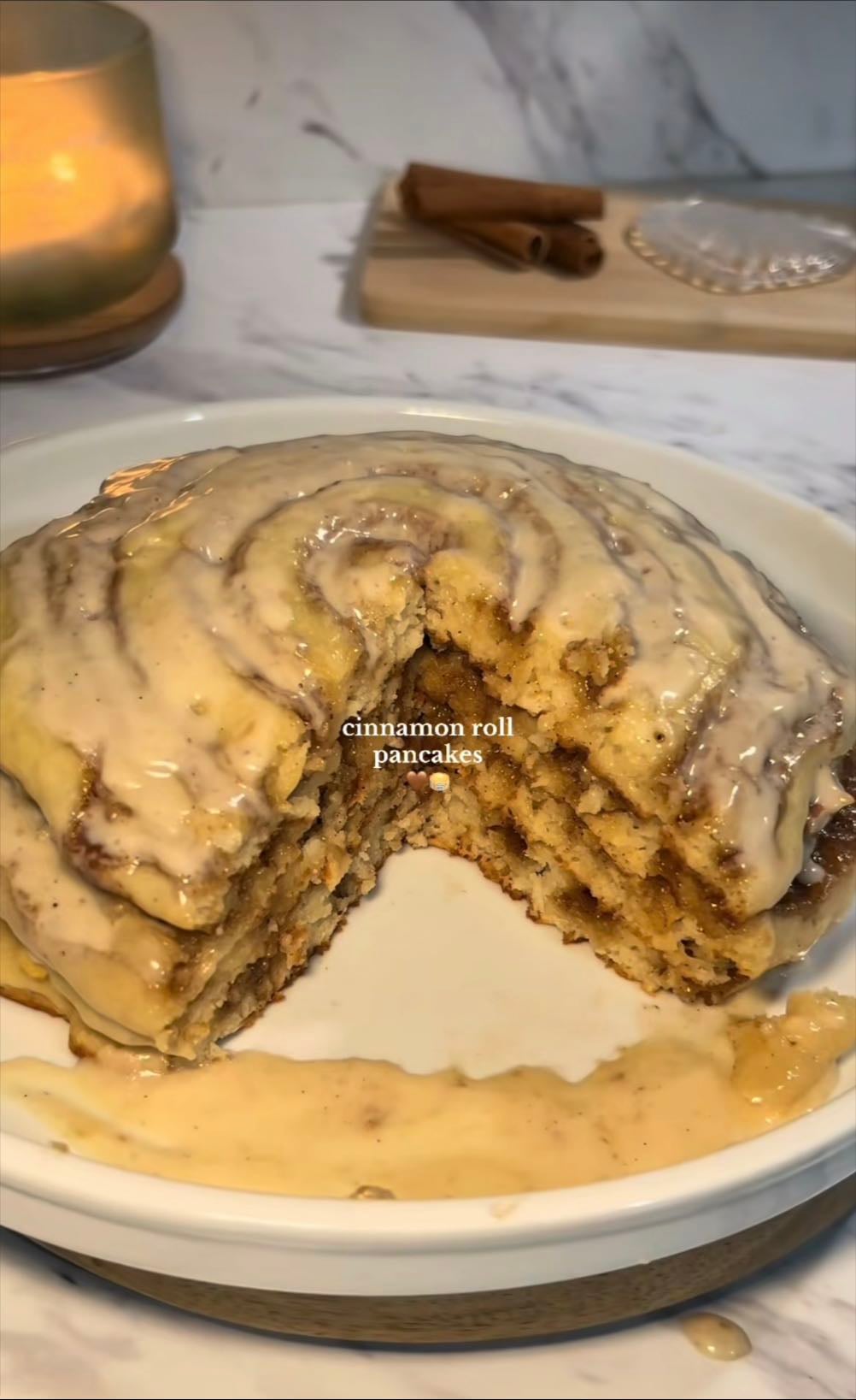 cinnamon roll pancakes - @sugarspiceddreams