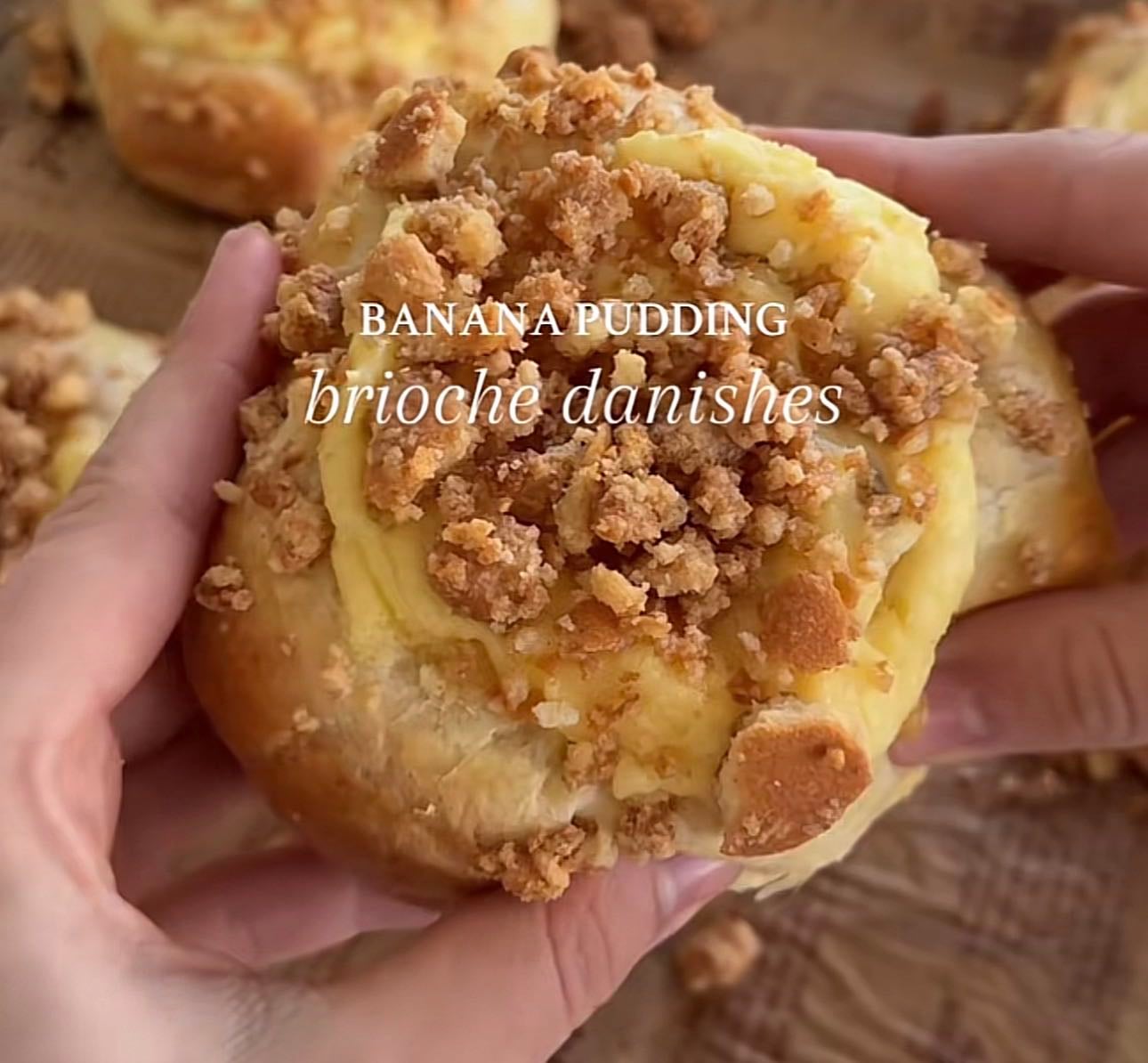 banana pudding danishes - @doclebakes_