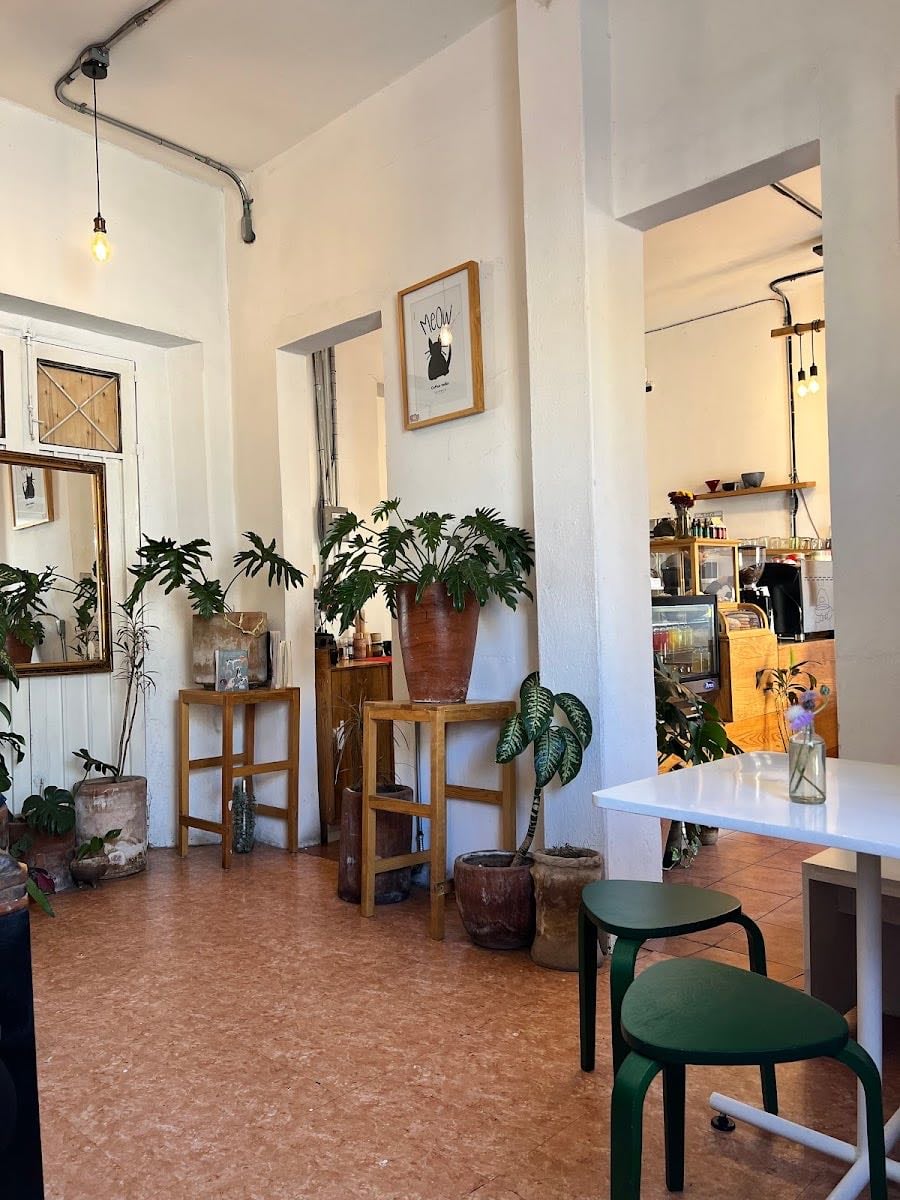 Yegolé Café