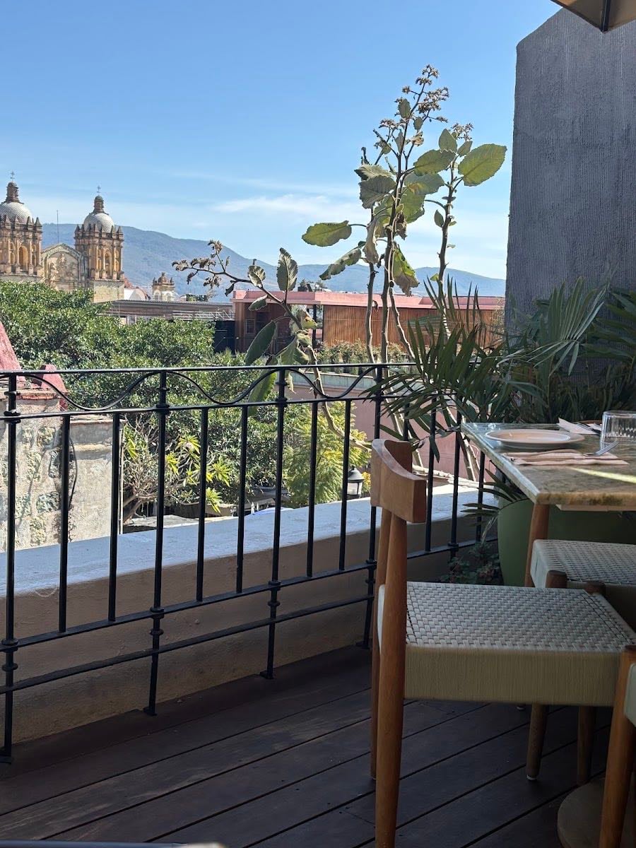 Casa Leonora