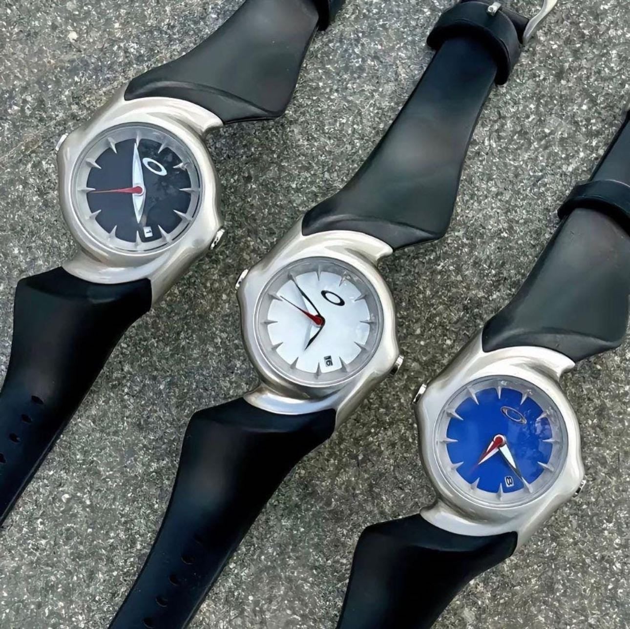 Oakley Crush Watch