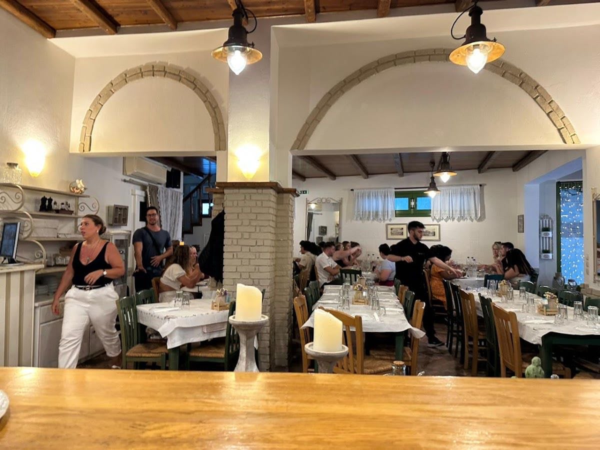 Kabouris Restaurant