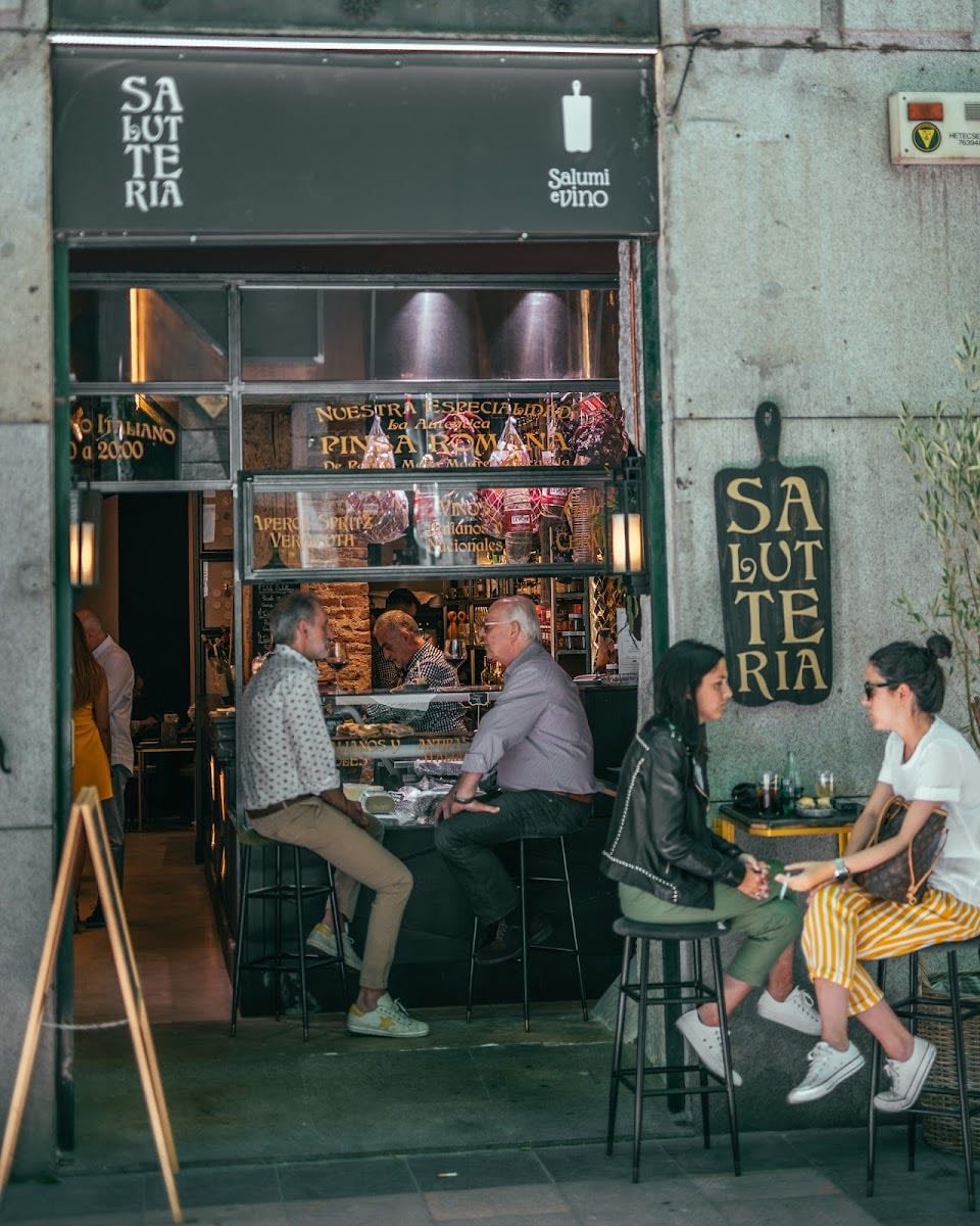 Salutteria Velázquez (próximamente "salumeria LAORIGINALE" - Restaurante Italiano en Madrid
