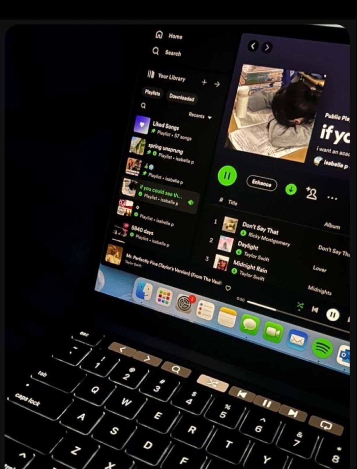 make new playlists