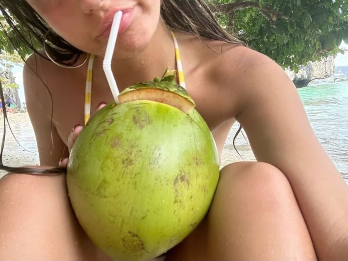 scent of coconut