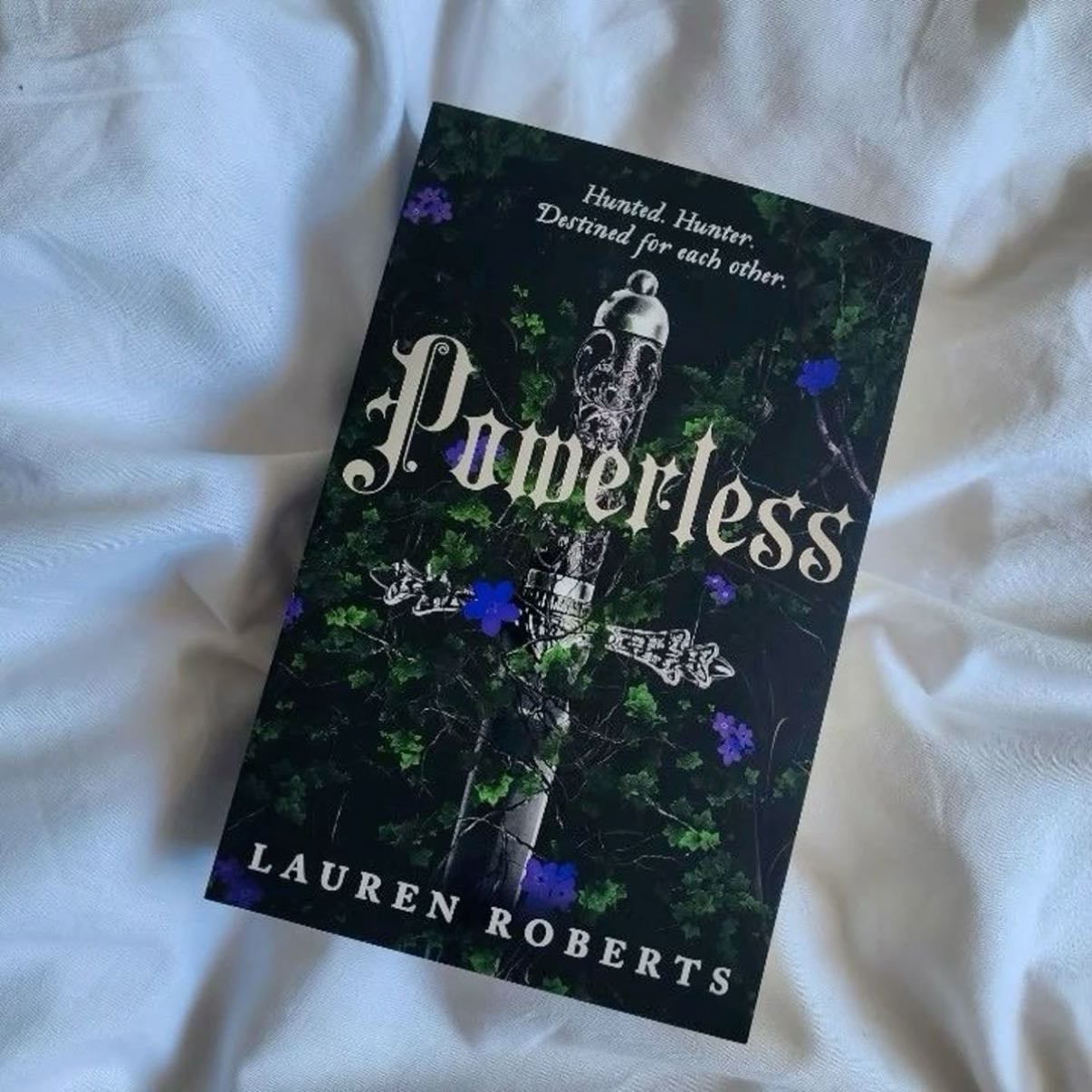 Powerless - Lauren Roberts · 2023