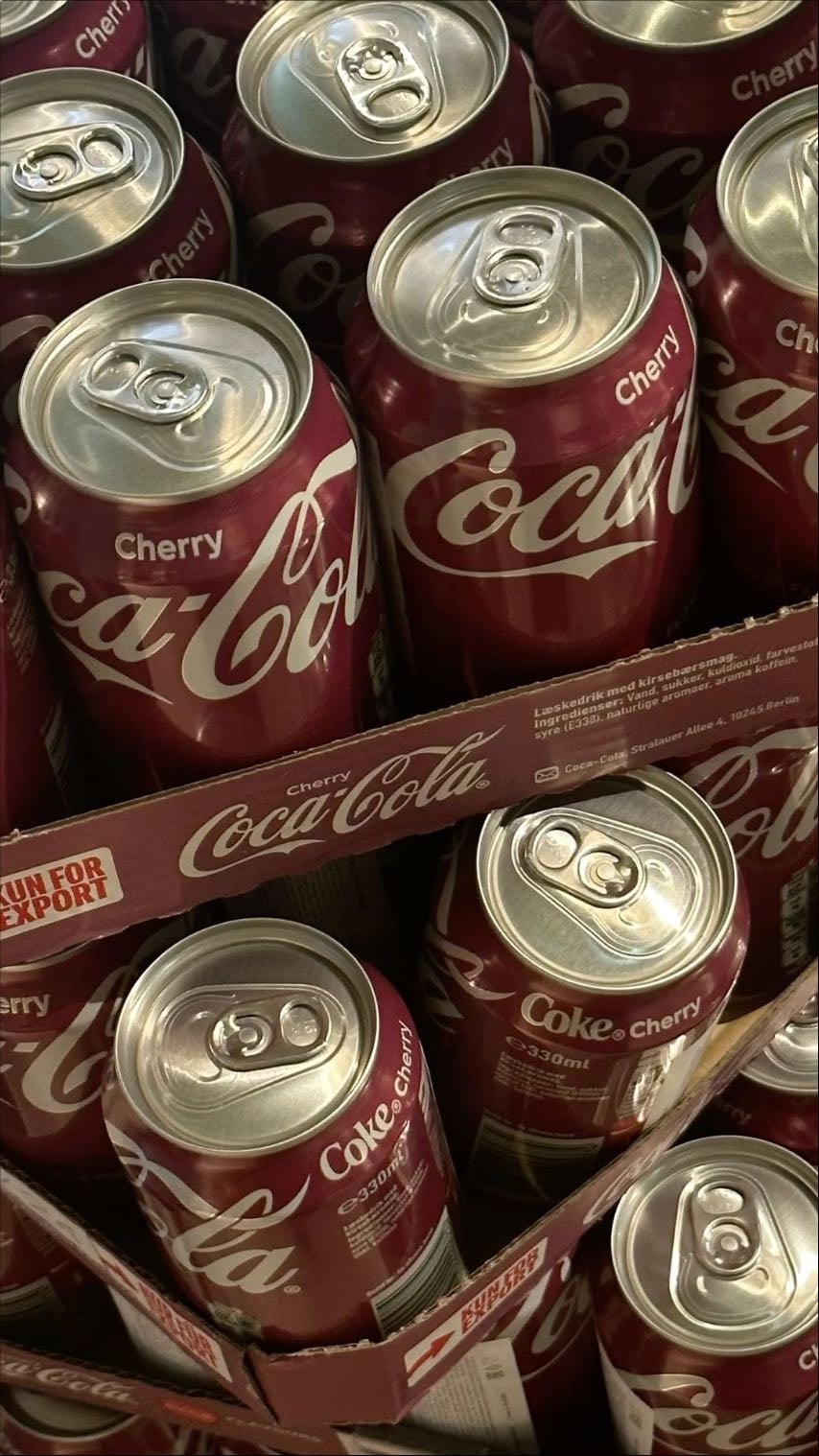 coke - ⋆˚꩜。
