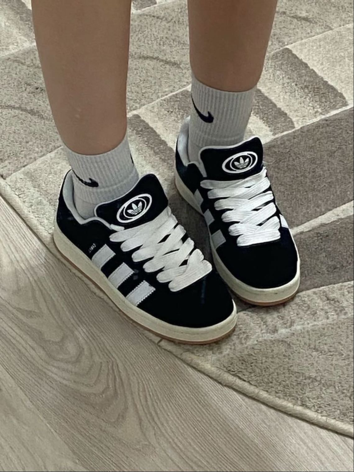 Adidas campus