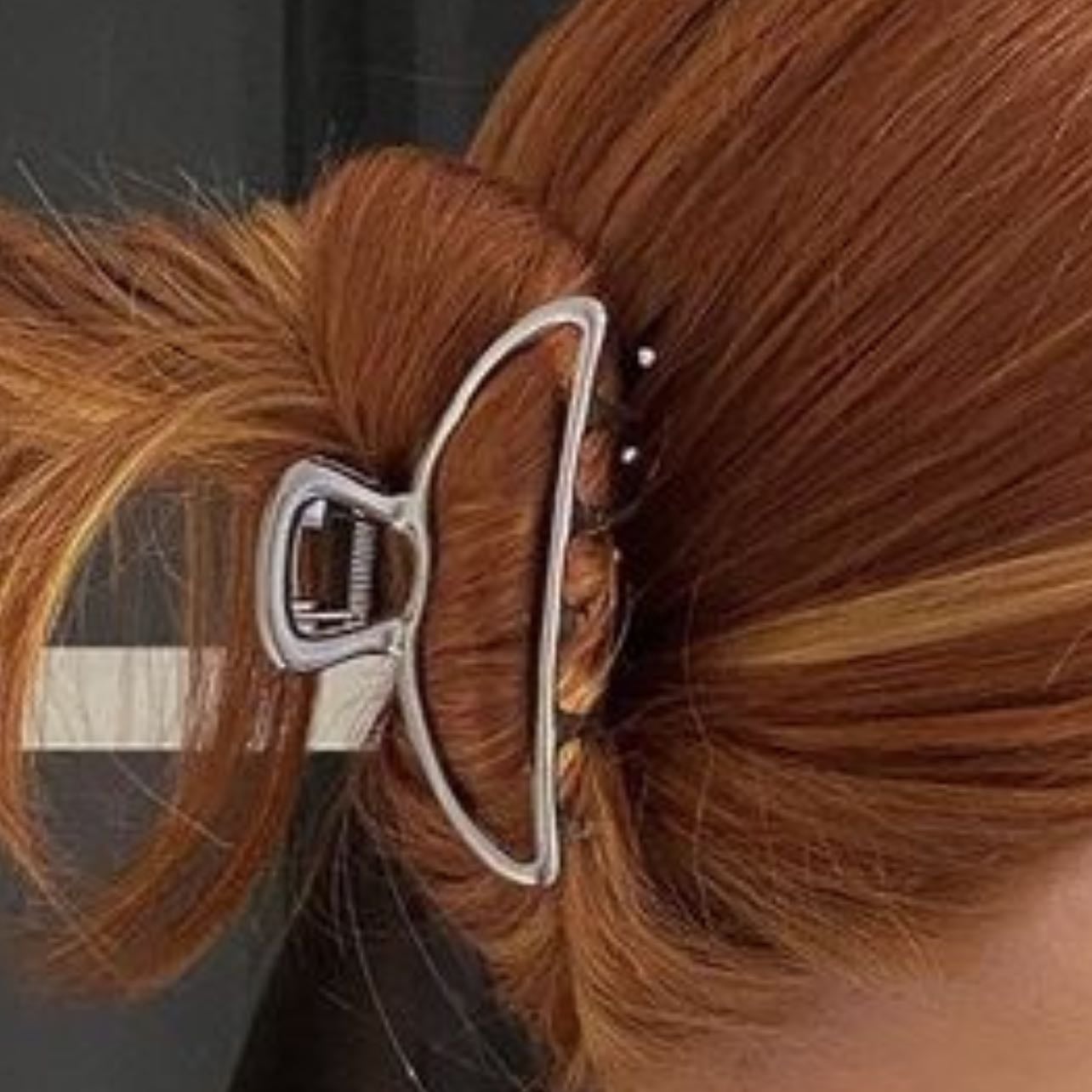 5. Hair clip wait room - Dejarlo reposar por 15 minutos con un hair clip
