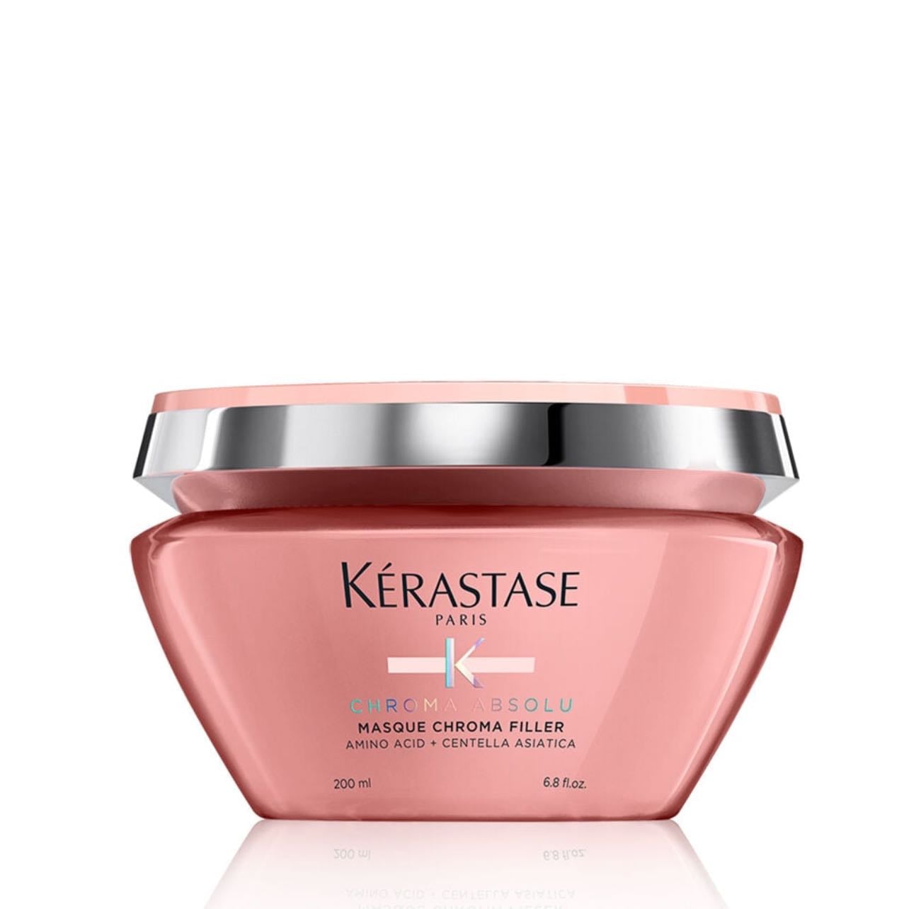 4. Aplicación de hair mask - Aplicar mascarilla de medios a puntas y masajear otra vez el cabello. Yo uso la mascarilla de Kerastase línea Chroma.