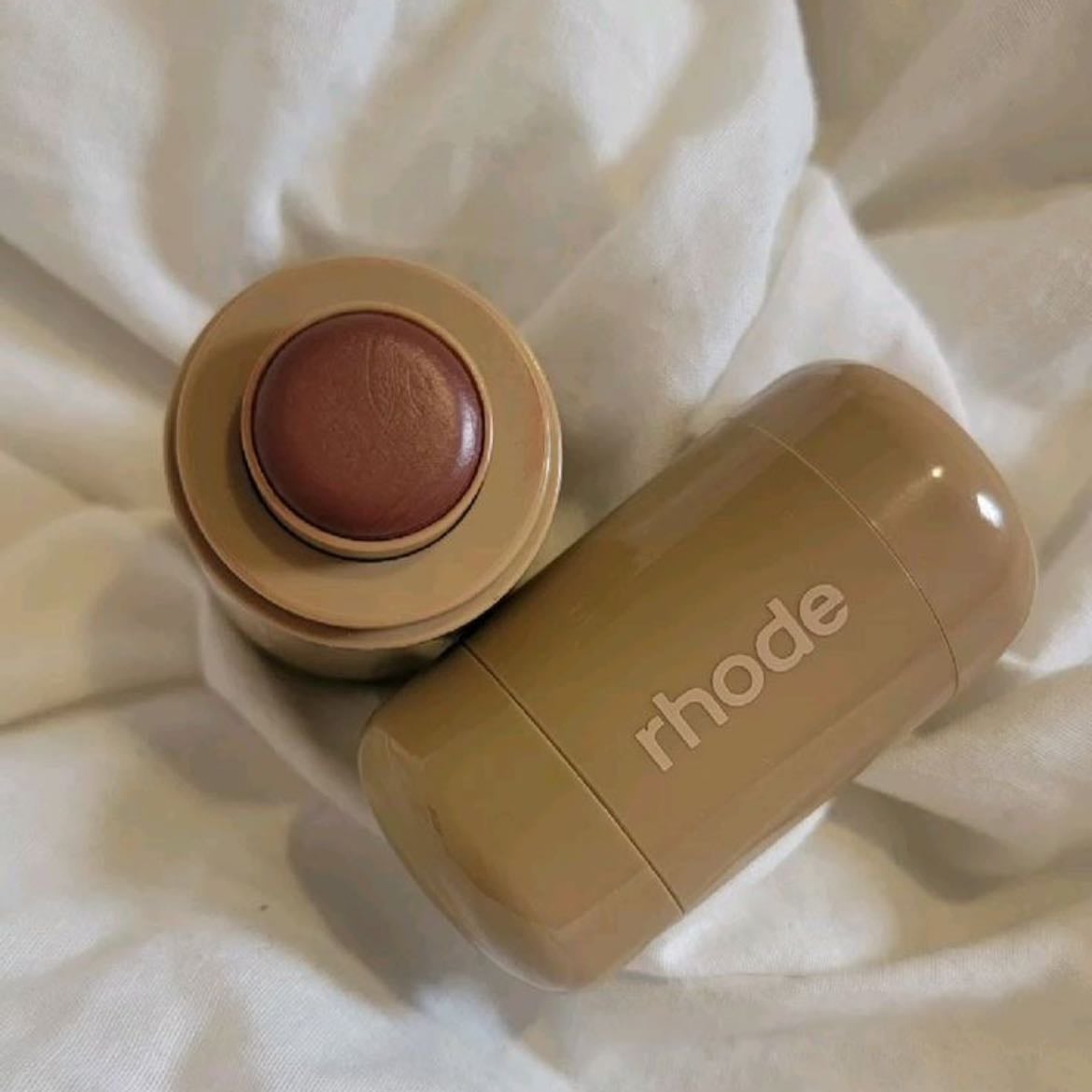 Pocket blush: sleepy girl / toasted teddy - Rhode
