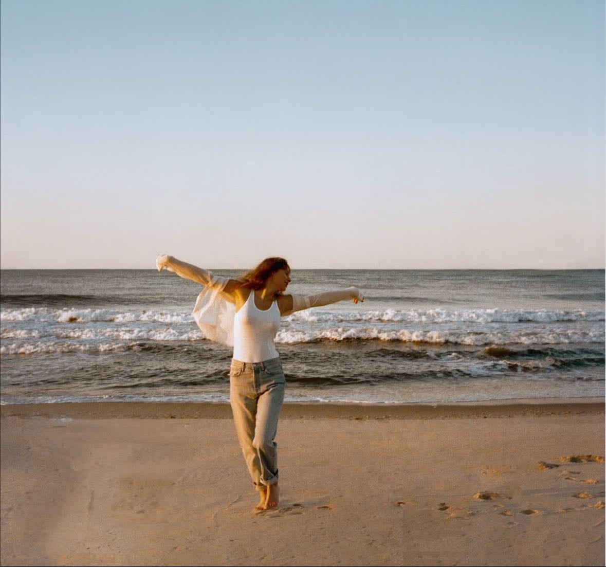 tay summer - Music hypelist by lana Carpentier
