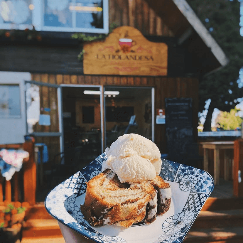 La Holandesa café