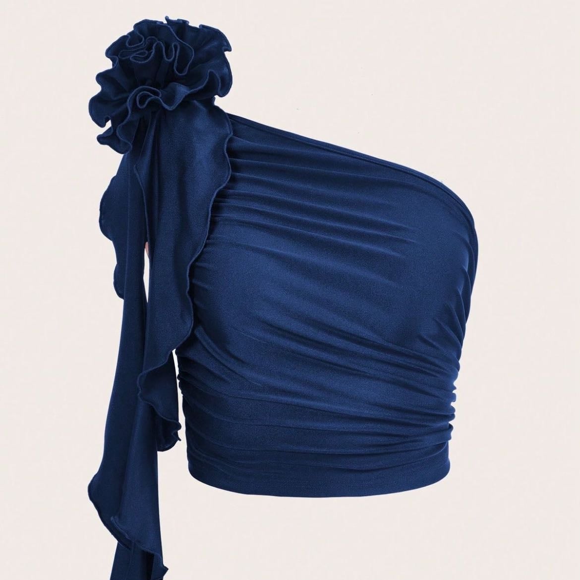 Rosette top