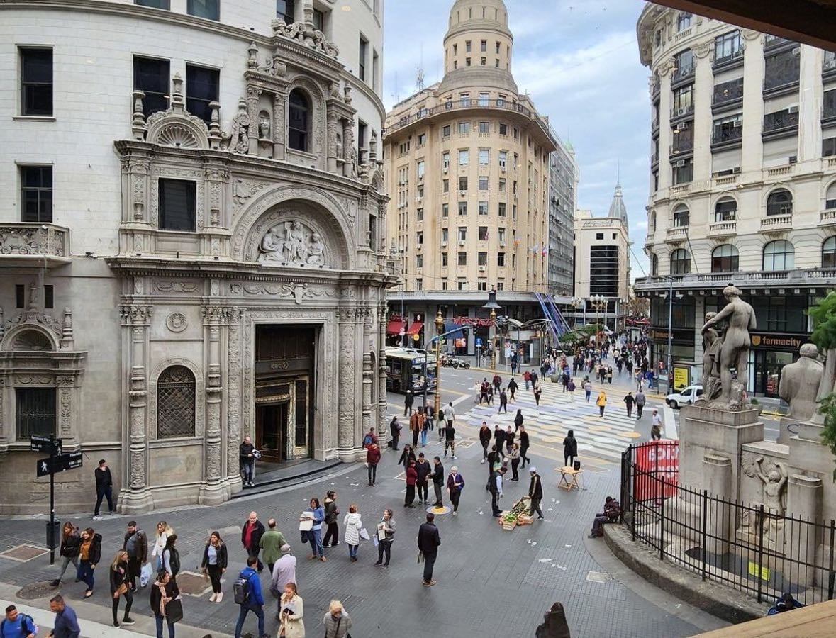 BUENOS AIRES