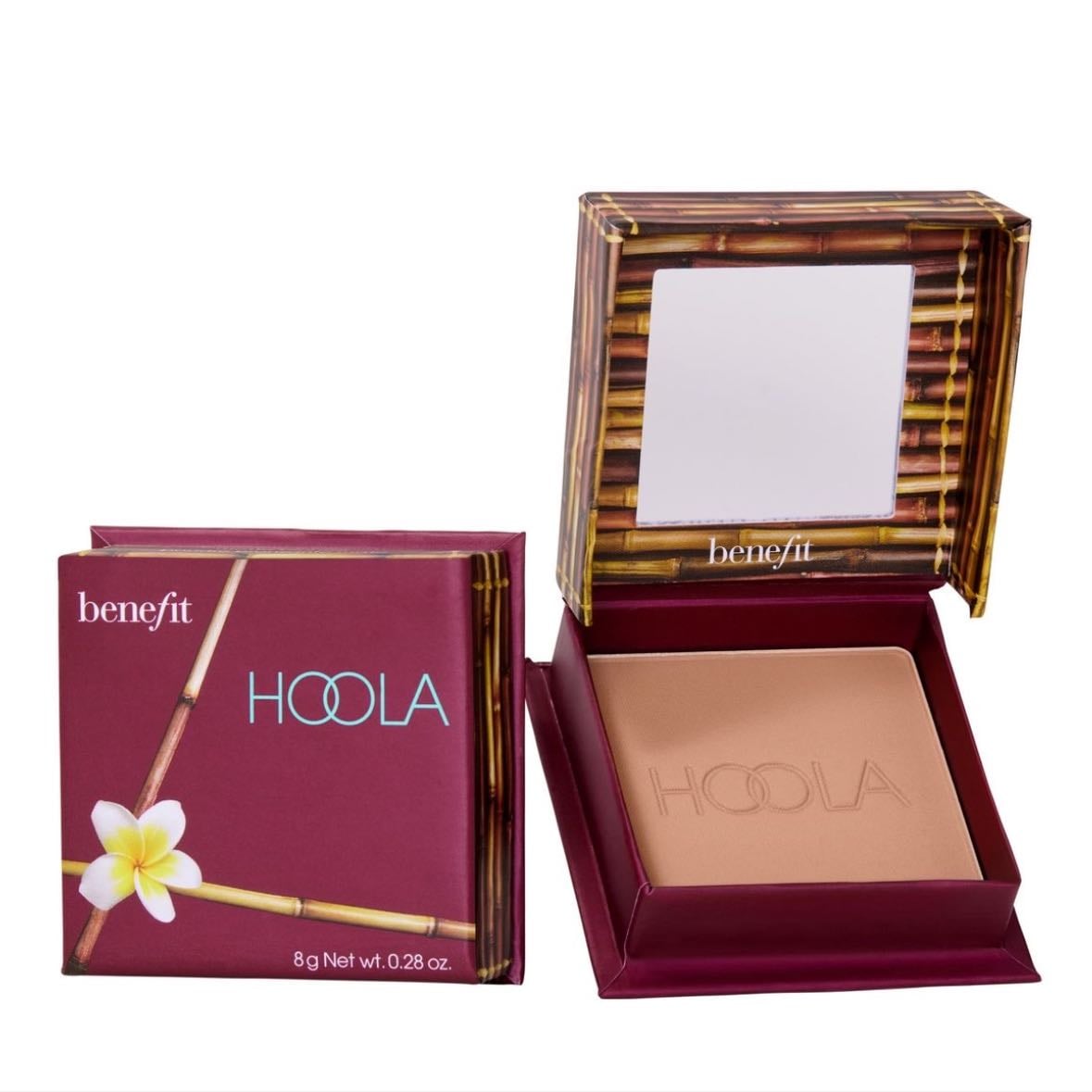 Benefit Hoola Matte Powder Bronzer - Stunning although it is too expensive for the size you're getting