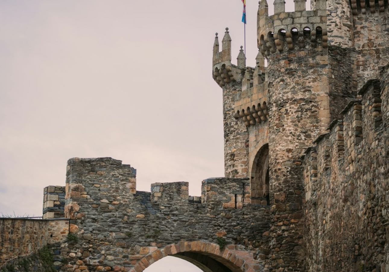 PONFERRADA✨ - Places hypelist by Marta Guimare