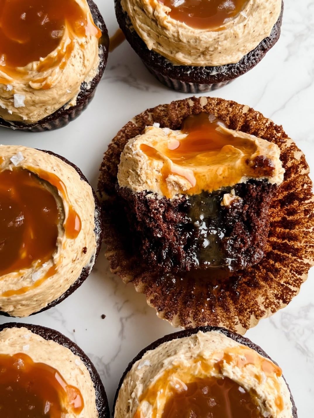 salted caramel espresso cake/cupcakes